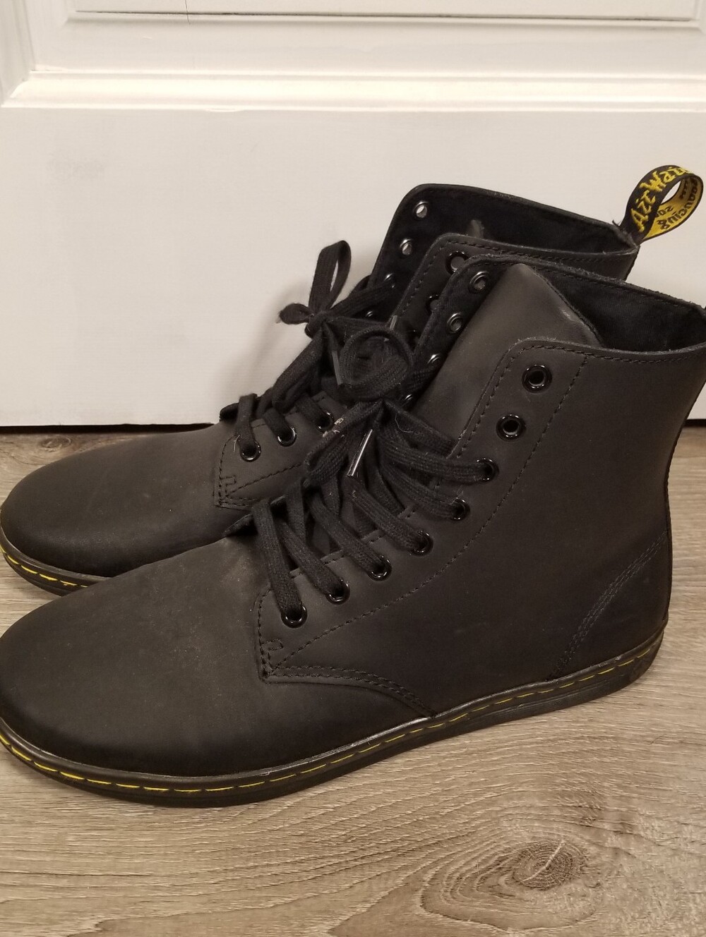 Dr. Martens Tobias Black Leather Lace-Up Boots US Size 10 Mens Ladies 11 Unisex - Picture 3 of 7